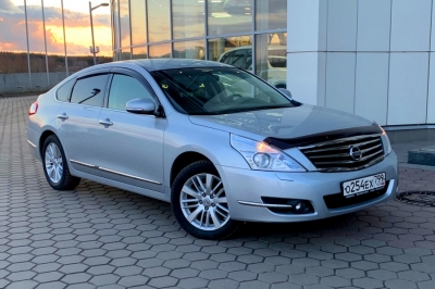 Nissan Teana
