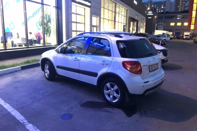 Suzuki SX4
