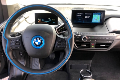 BMW i3S