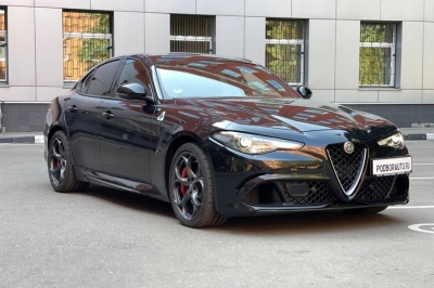 Alfa Romeo Giulia Quadrifoglio