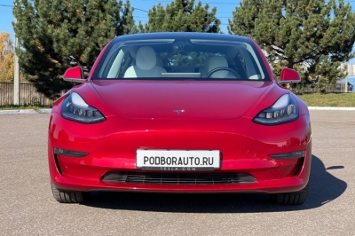 Tesla Model 3 Long Range