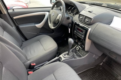 Nissan Terrano III (D10)