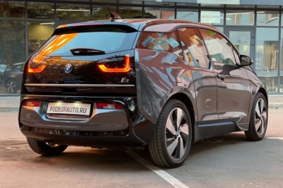 BMW I3