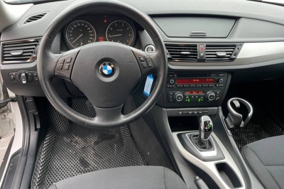 BMW X1 20i I (E84)