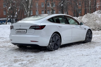 Tesla Model 3 Long Range