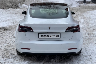 Tesla Model 3 Long Range