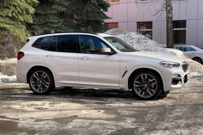 BMW X3 M40i