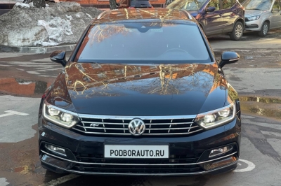 Volkswagen Passat R-line 4M