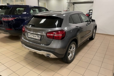 Mercedes-Benz GLA 250