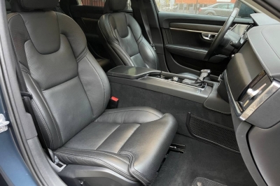 Volvo V90 Cross Country