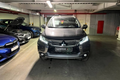 Mitsubishi Pajero Sport