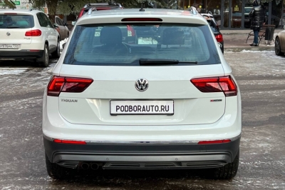 Volkswagen Tiguan 2.0 TSI