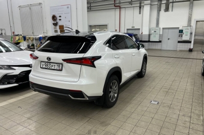 Lexus NX 200