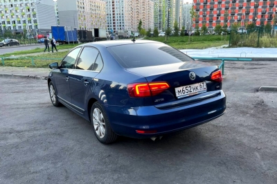 Volkswagen Jetta