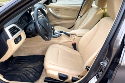 BMW 3 серии 320i