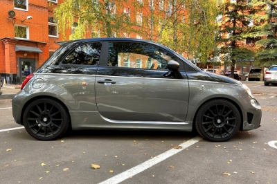 Abarth 595 Competizione