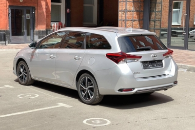 Toyota Auris Touring Sports