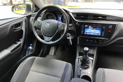 Toyota Auris Touring Sports