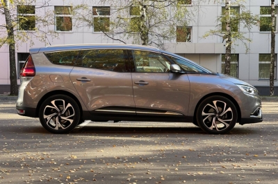 Renault Grand Scenic 4