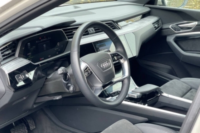 Audi e-tron 55