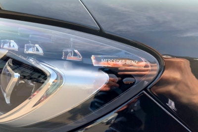 Mercedes Benz S-Klass