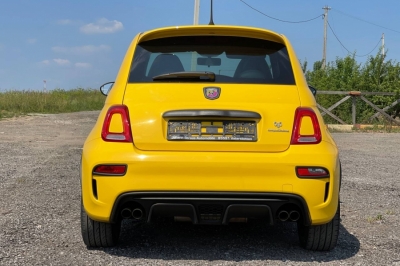 Abarth 595 Competizione