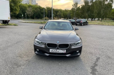 BMW 3 серии 320i