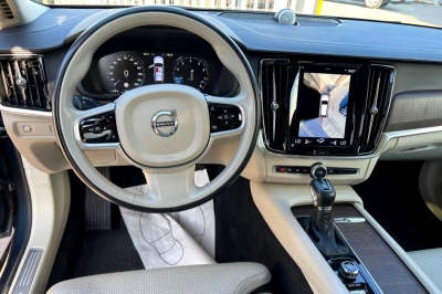 Volvo V90 Cross Country