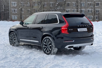 Volvo XC90
