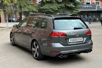 Volkswagen Golf R