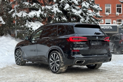 BMW X5 M50d