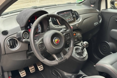 Abarth 595 Esseesse