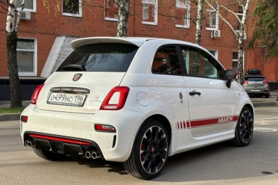 Abarth 595 Competizione