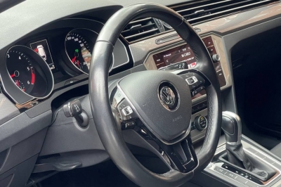 VW Passat Alltrack