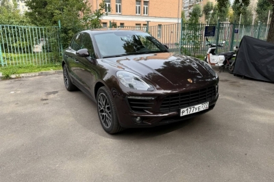 Porsche Macan S