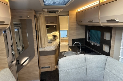 MAN Knaus Plus 700 FL