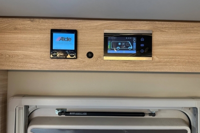 MAN Knaus Plus 700 FL