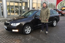 Skoda Superb 