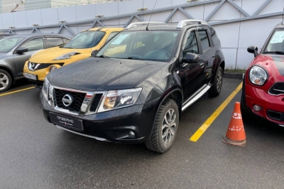 Nissan Terrano III (D10)